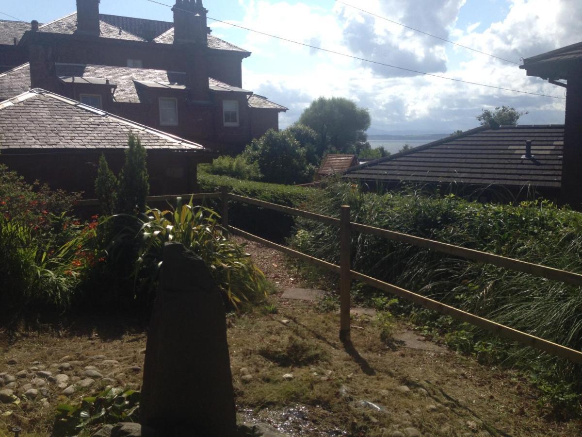 Вилла The Coach House Skelmorlie Экстерьер фото