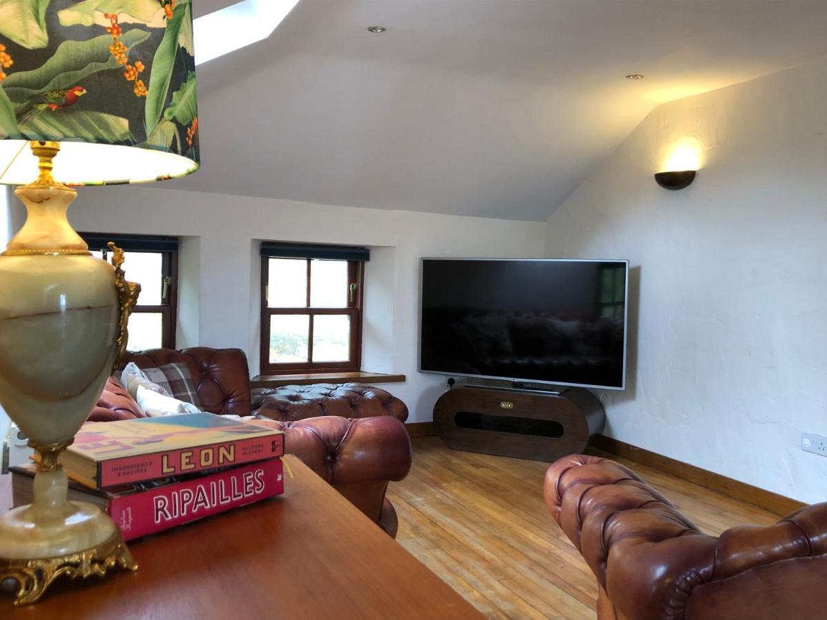 Вилла The Coach House Skelmorlie Экстерьер фото