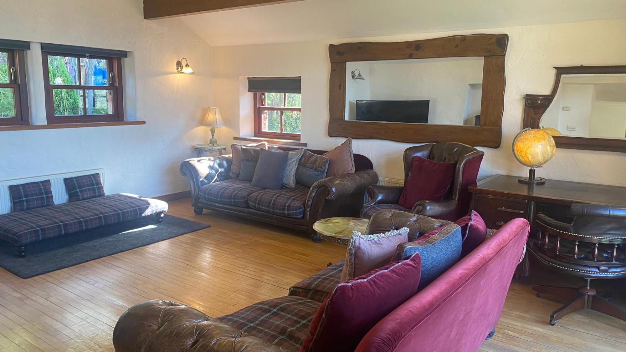 Вилла The Coach House Skelmorlie Экстерьер фото